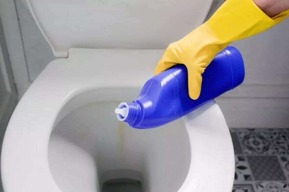 Why Your Toilet Turns Yellow or Gets Stains and How to Fix It